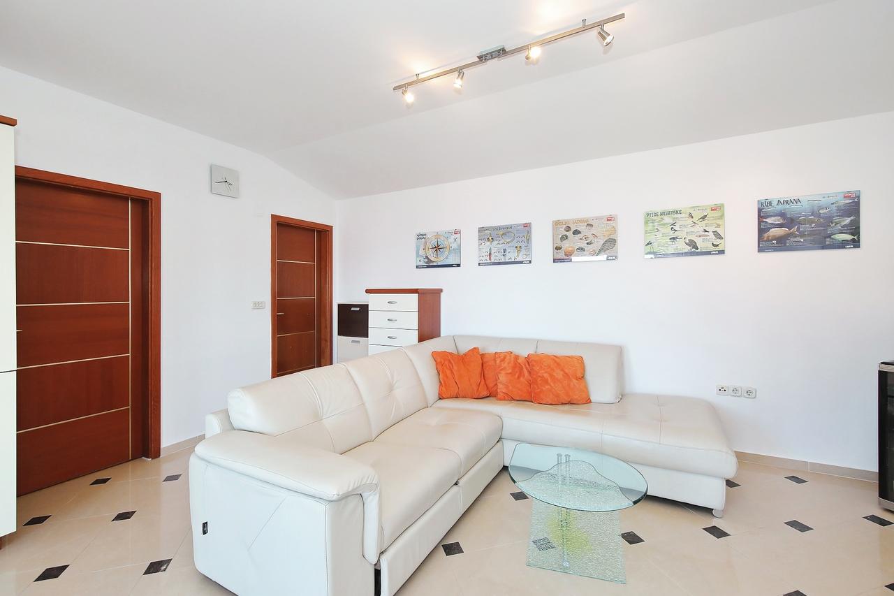 Apartment Sapavac Vir Luaran gambar