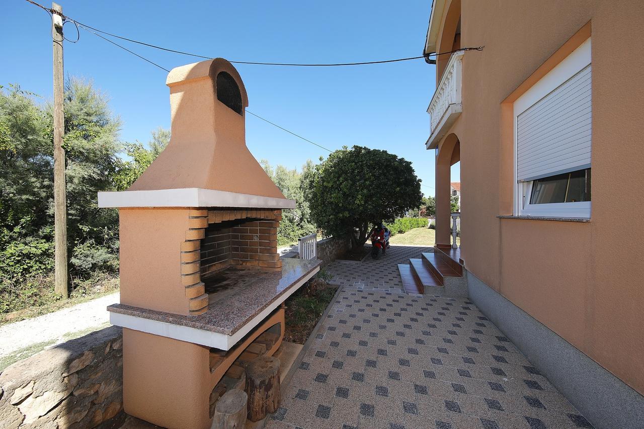 Apartment Sapavac Vir Luaran gambar