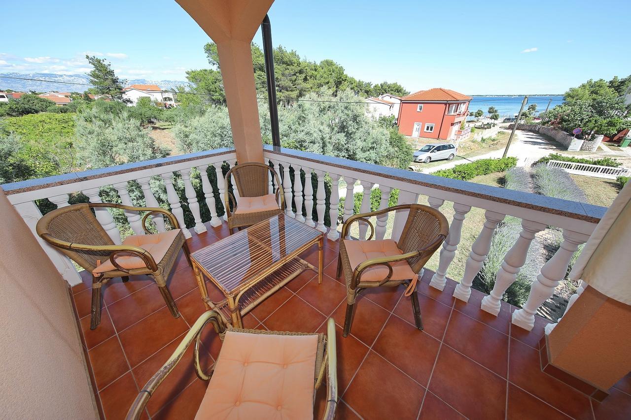 Apartment Sapavac Vir Luaran gambar