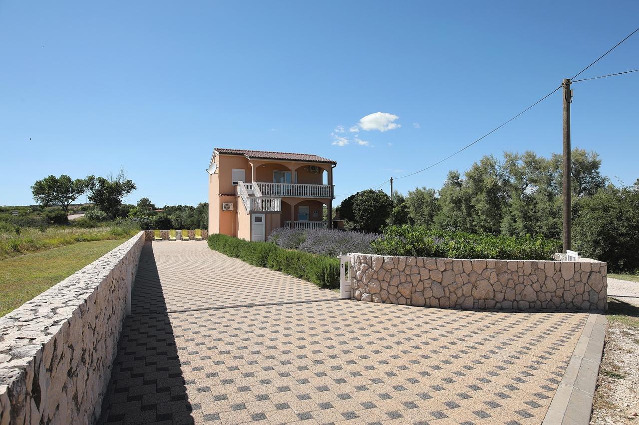 Apartment Sapavac Vir Luaran gambar